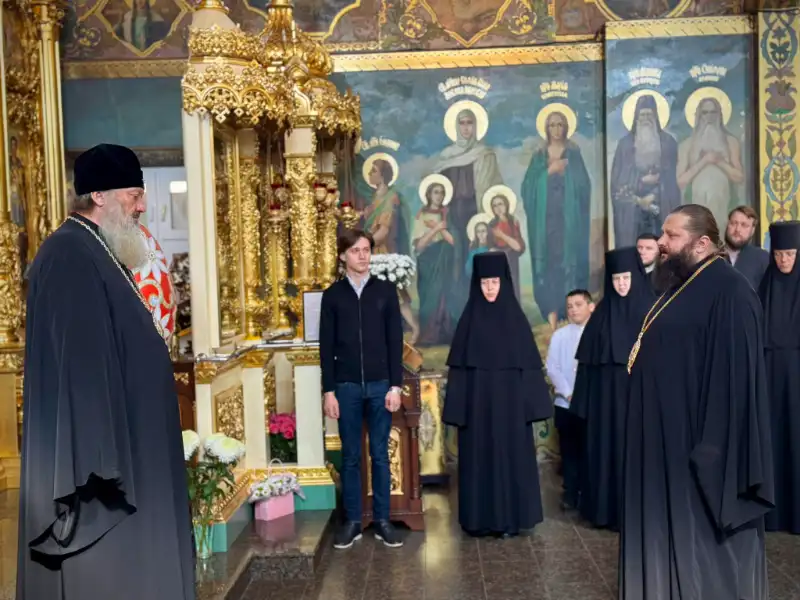 До Рівного приїздив підозрюваний у проросійській діяльності митрополит Павло Лебідь До Рівного приїздив підозрюваний у проросійській діяльності митрополит Павло Лебідь