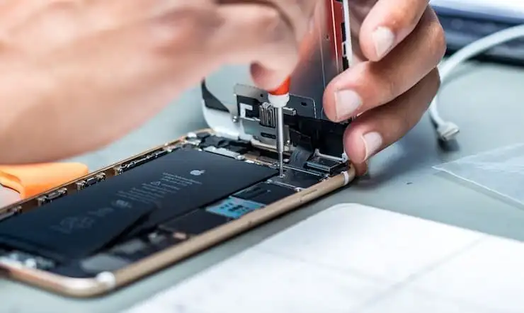 Як відновити техніку Apple і не втратити дані: де ремонтувати і на що звертати увагу