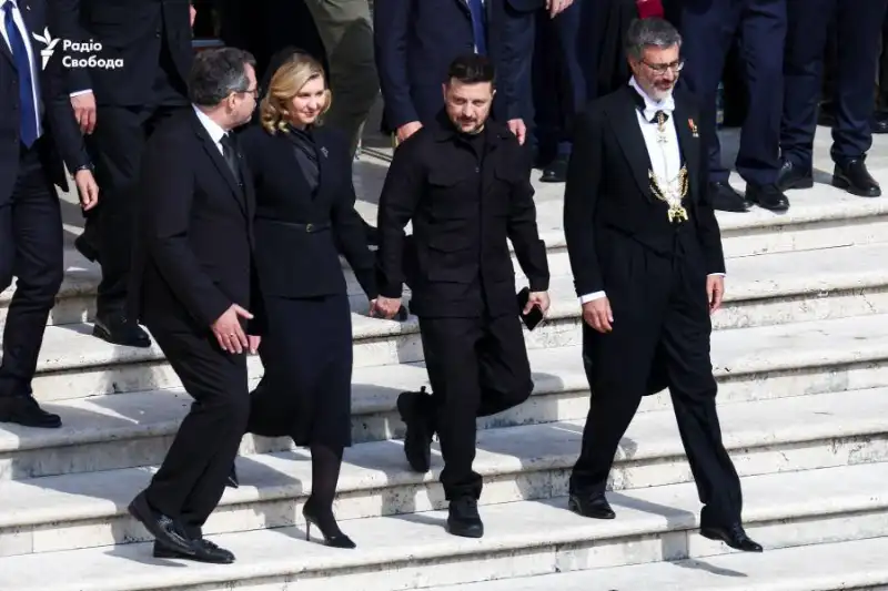 У Ватикані відбулася інтронізація Папи Льва XIV: «Viva il Papa!»
