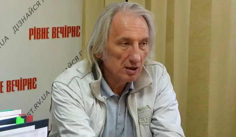 Як Володя з футбольного поля став українцем