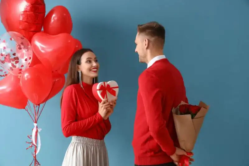 Що подарувати хлопцю на День Валентина: три неочікувані ідеї з вау-ефектом Що подарувати хлопцю на День Валентина: три неочікувані ідеї з вау-ефектом