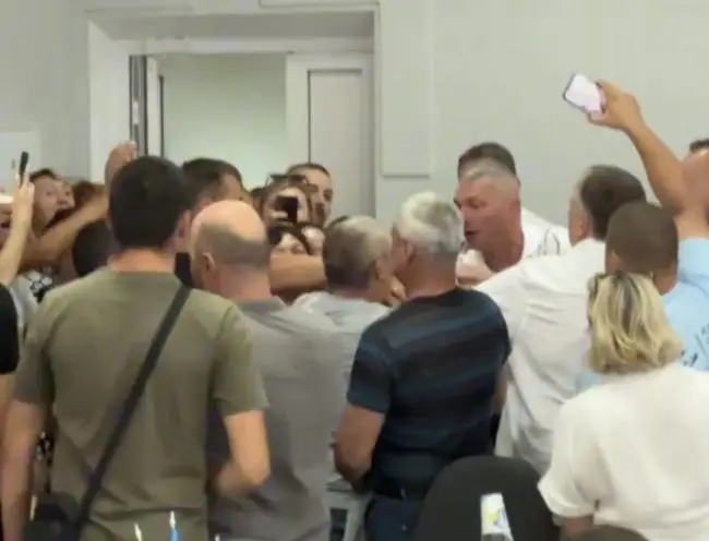 Сутичка у міськраді через ринок Дикого: Шакирзян пояснив позицію влади